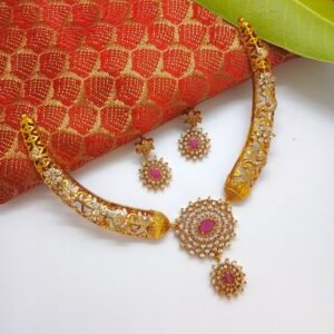 Vilasini - Premium Necklace Set