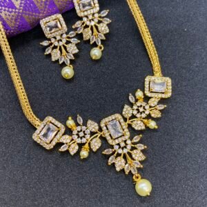Varshini - Vibrant Necklace Set