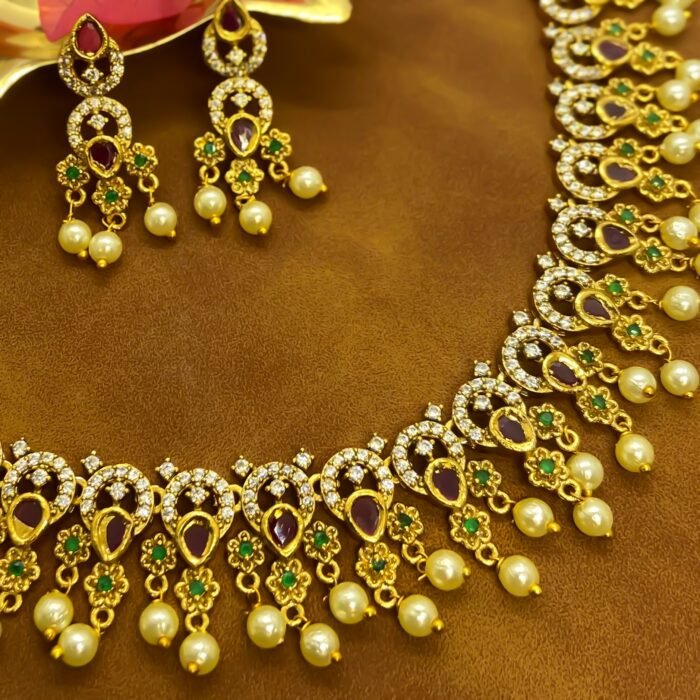 Ramani - Short Necklace Set
